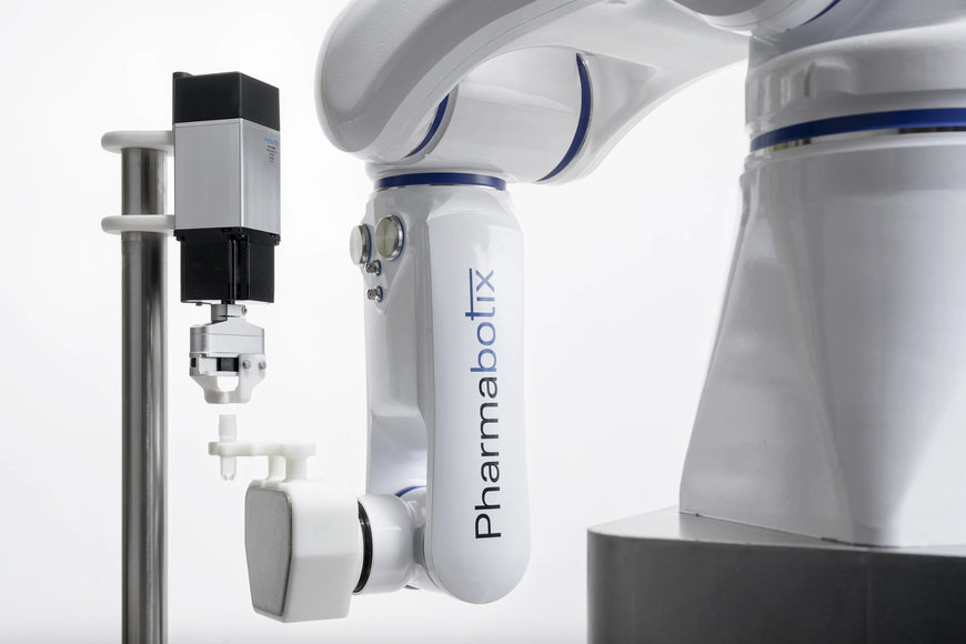 PHARMABOTIX USES YASKAWA’S MOTOMAN HD8 HYGIENIC DESIGN ROBOT FOR FILLING SMALLER BATCHES